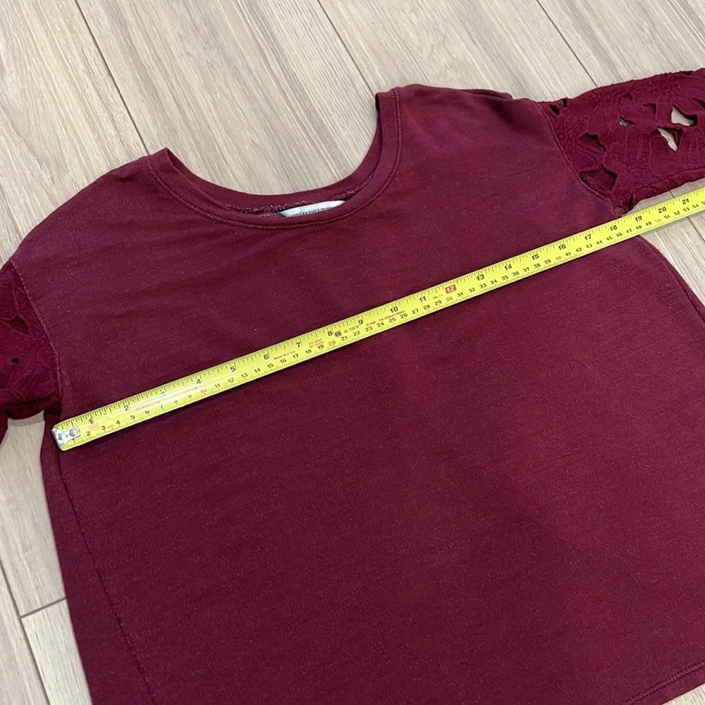 American Eagle Outfitters 3/4 Dolman Sleeve Open Slit Back Top